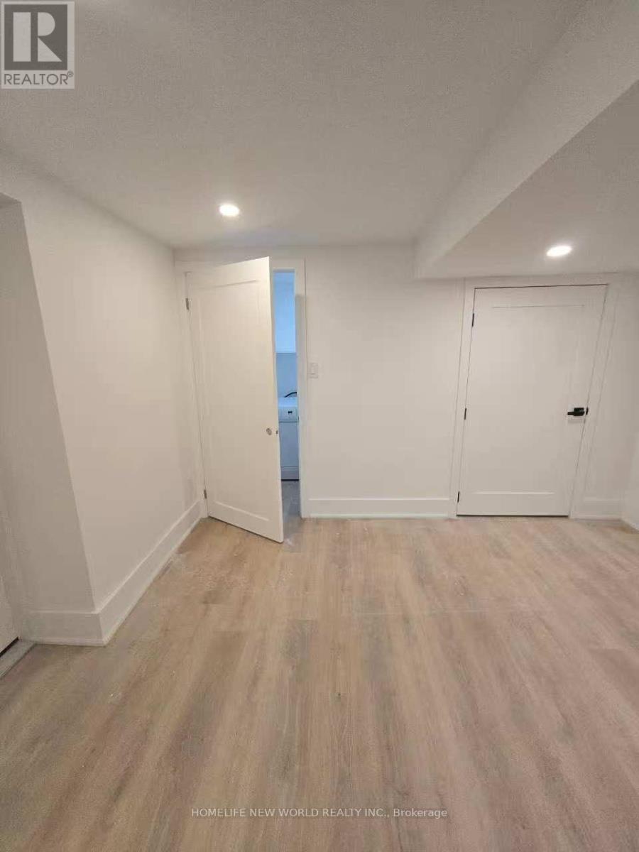 696 Hillview Crescent, Pickering, ON - Indoor