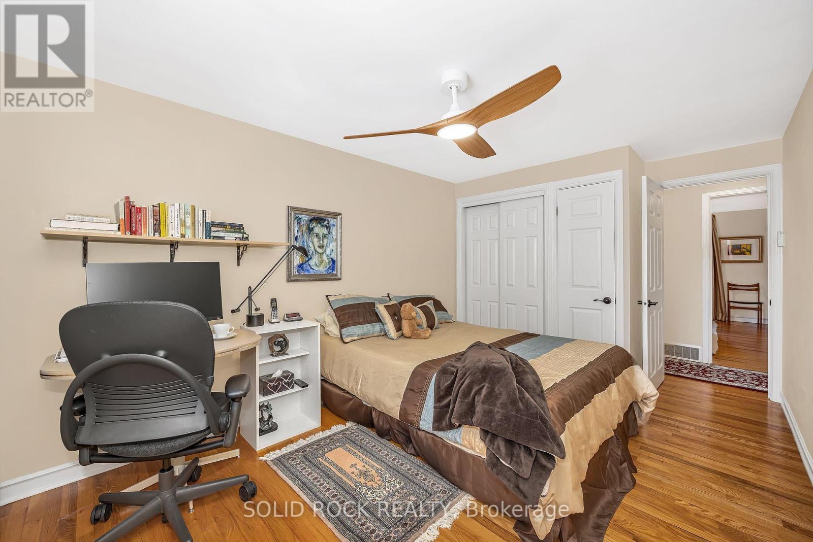 471 Tillbury Avenue, Ottawa, ON - Indoor Photo Showing Bedroom