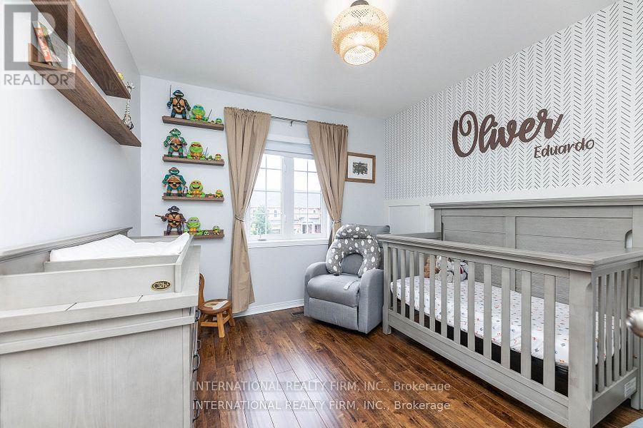 1855 Appleby Line, Burlington, ON - Indoor Photo Showing Bedroom