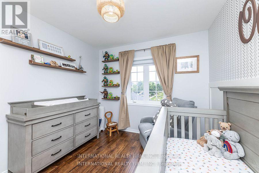 1855 Appleby Line, Burlington, ON - Indoor Photo Showing Bedroom