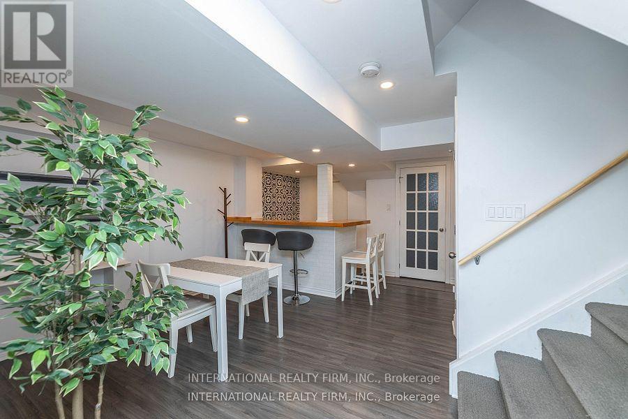 1855 Appleby Line, Burlington, ON - Indoor