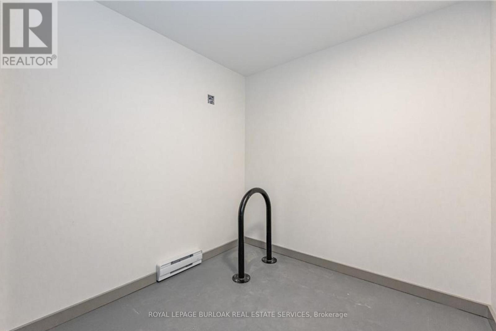 1B - 36 Grant Avenue, Hamilton, ON - Indoor Photo Showing Other Room