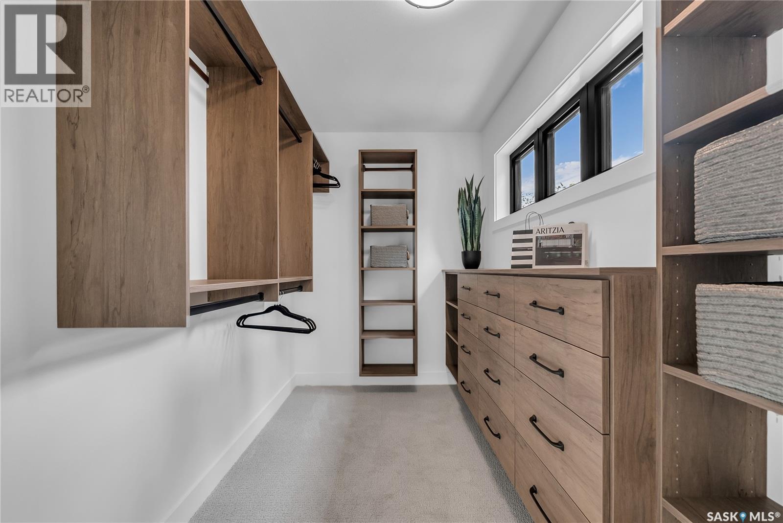 1121 13Th Street E, Saskatoon, SK - Indoor Photo Showing Other Room