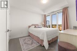 Walkout to Balcony -