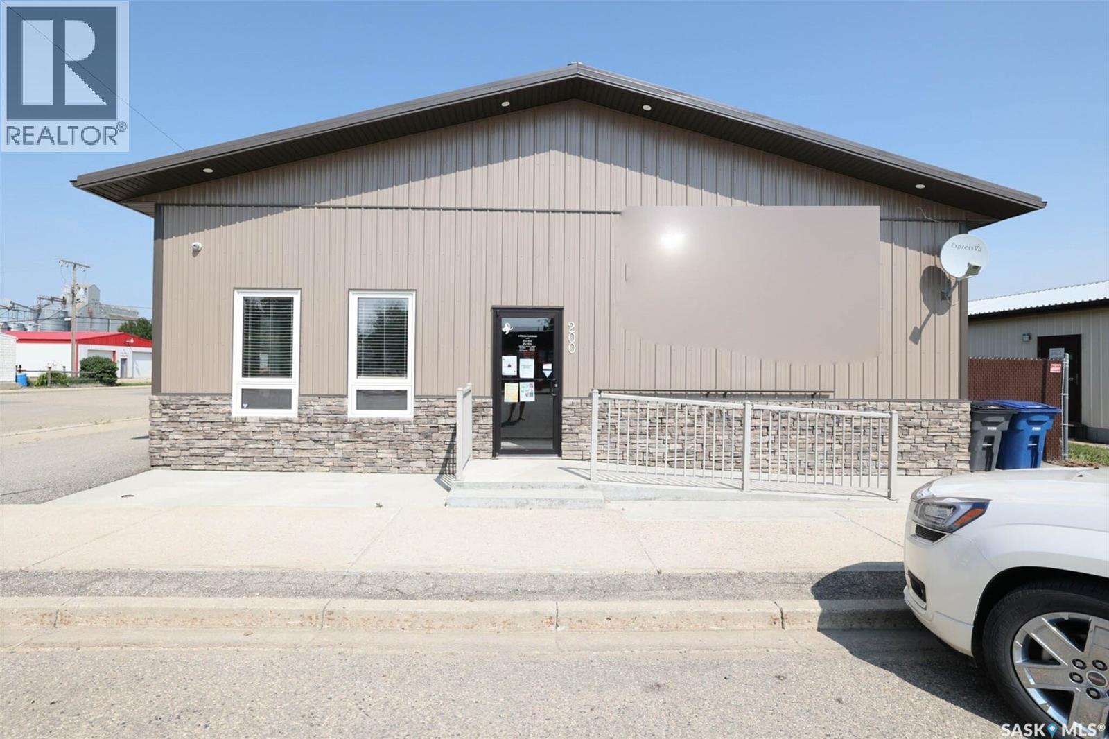 200 Main Street, Avonlea, SK