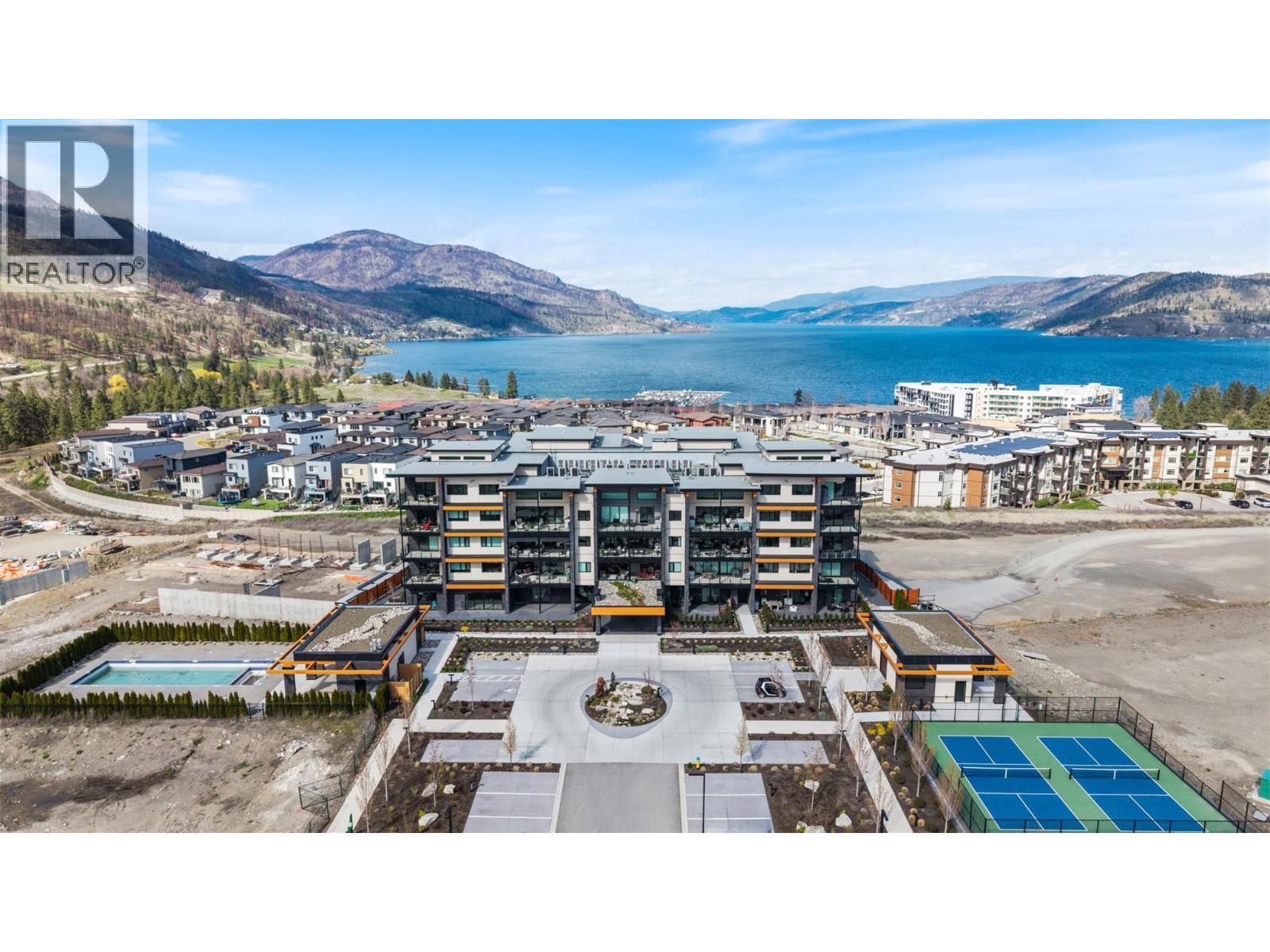 ARIVA!! Ultimate place to live! - 3000 Ariva Drive Unit# 3308, Kelowna, BC - Outdoor With Body Of Water With View