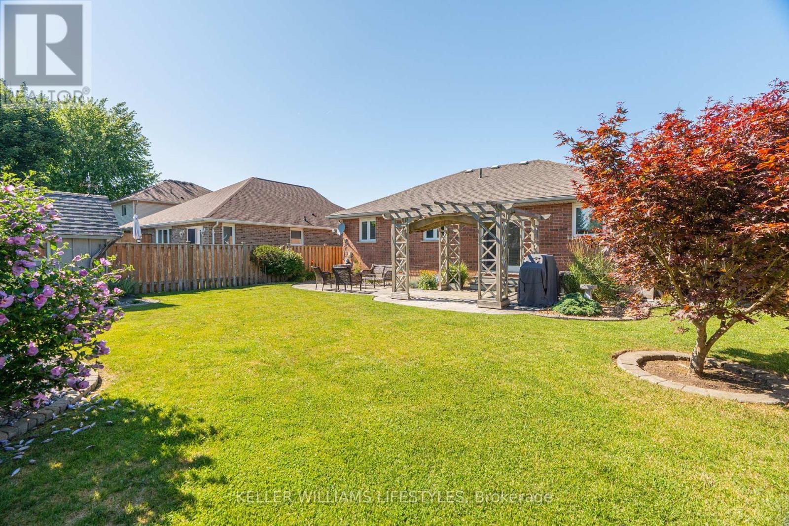 58 Deborah Drive, Strathroy-Caradoc (Ne), ON - Outdoor