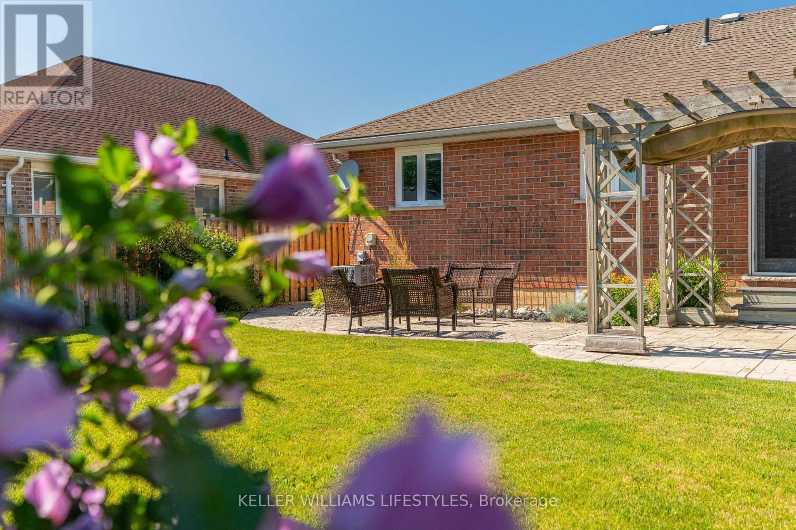 58 Deborah Drive, Strathroy-Caradoc (Ne), ON - Outdoor