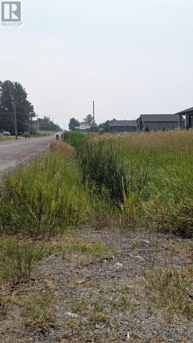 3266 Sarsfield Road N, Ottawa, ON