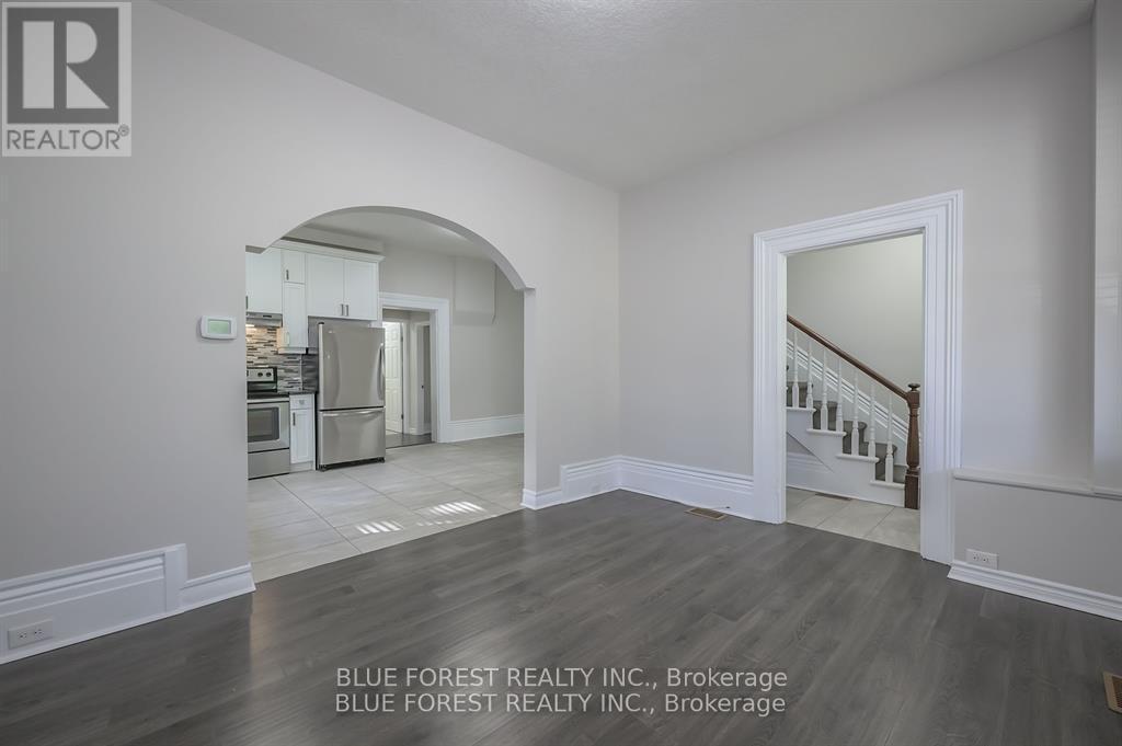 175 Sydenham Street, London East (East B), ON - Indoor Photo Showing Other Room