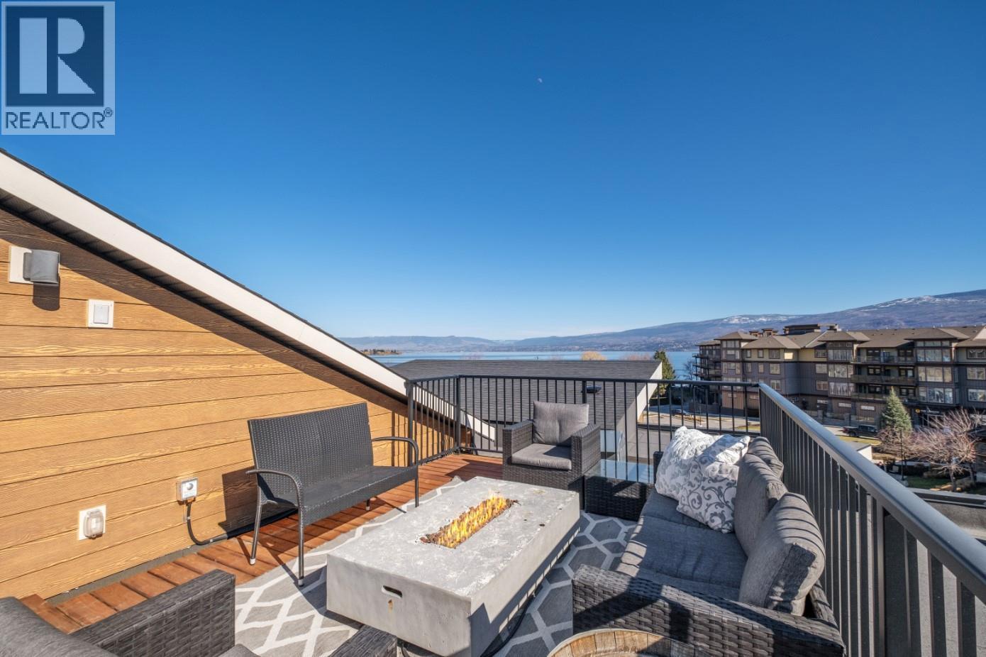 4215 Gellatly Road S Unit# 1305, West Kelowna, BC - Outdoor With Balcony