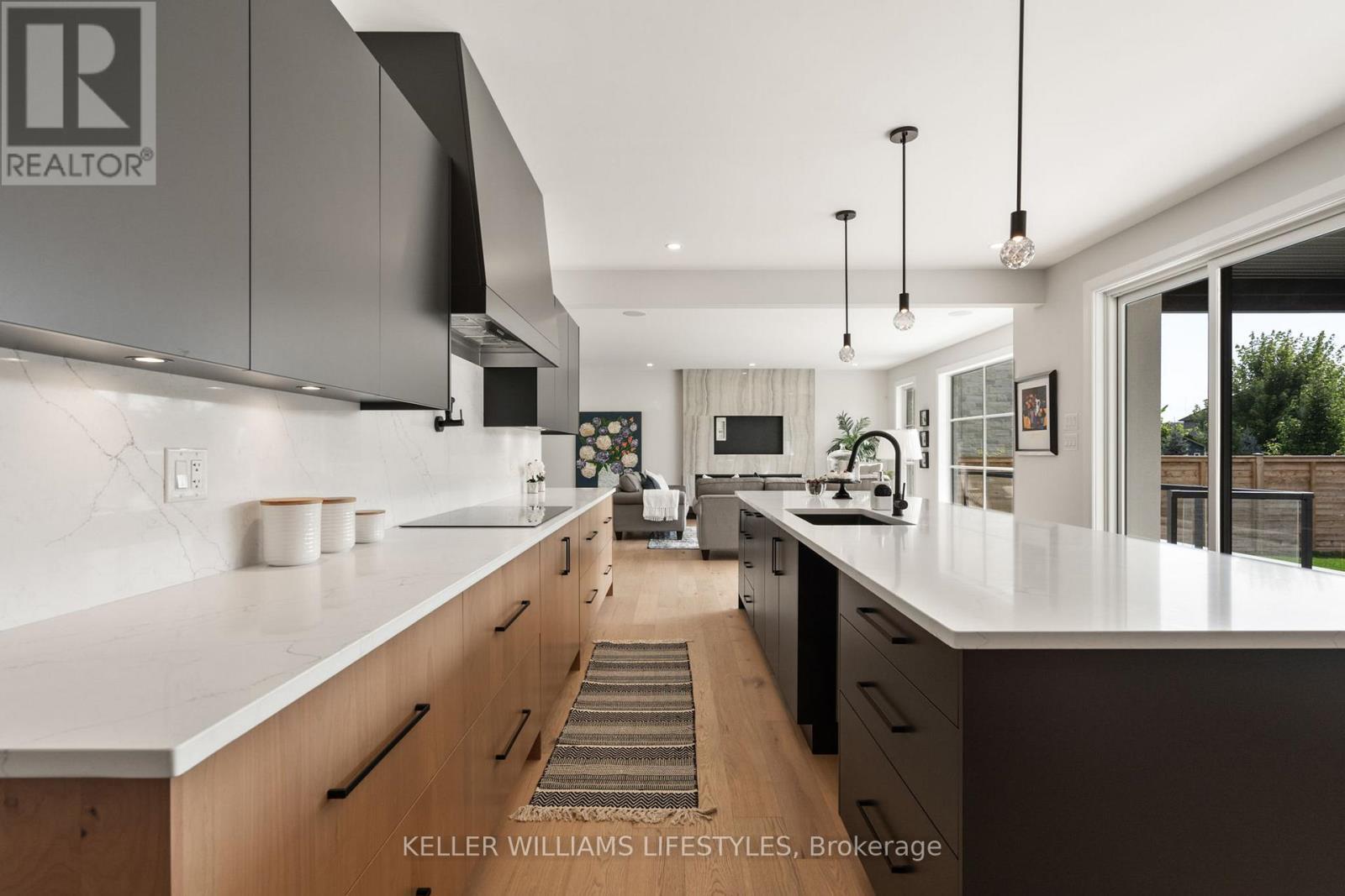 Lot 4 Valleystream Walk, London North (North R), ON - Indoor Photo Showing Kitchen With Upgraded Kitchen