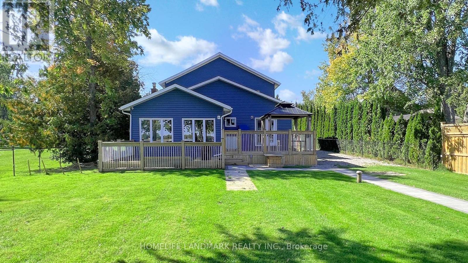 208 Lakeshore Drive, Kawartha Lakes, ON - Outdoor With Deck Patio Veranda