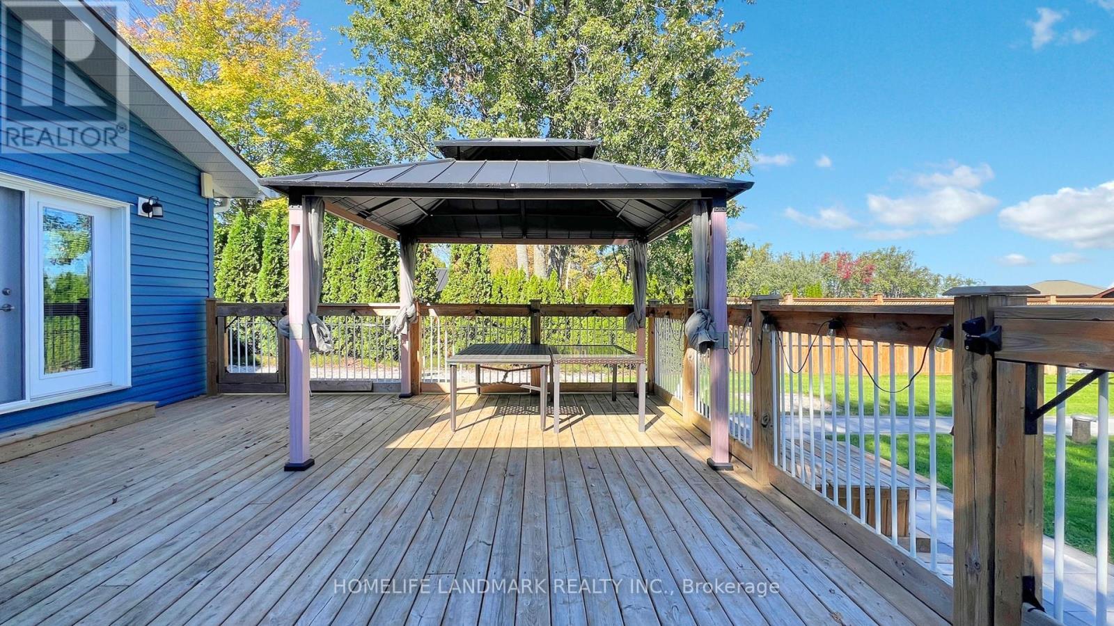 208 Lakeshore Drive, Kawartha Lakes, ON - Outdoor With Deck Patio Veranda