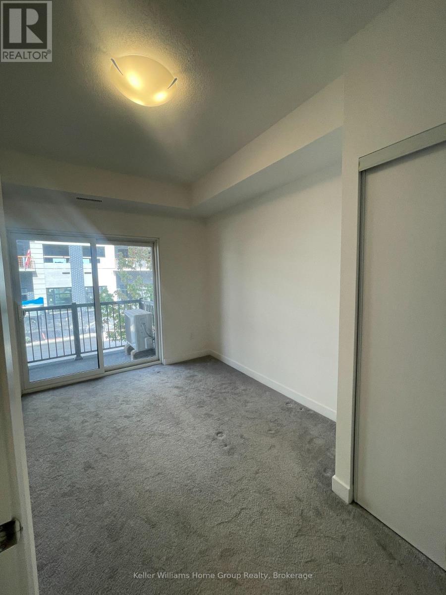 A15 - 10 Palace Street, Kitchener, ON - Indoor Photo Showing Other Room