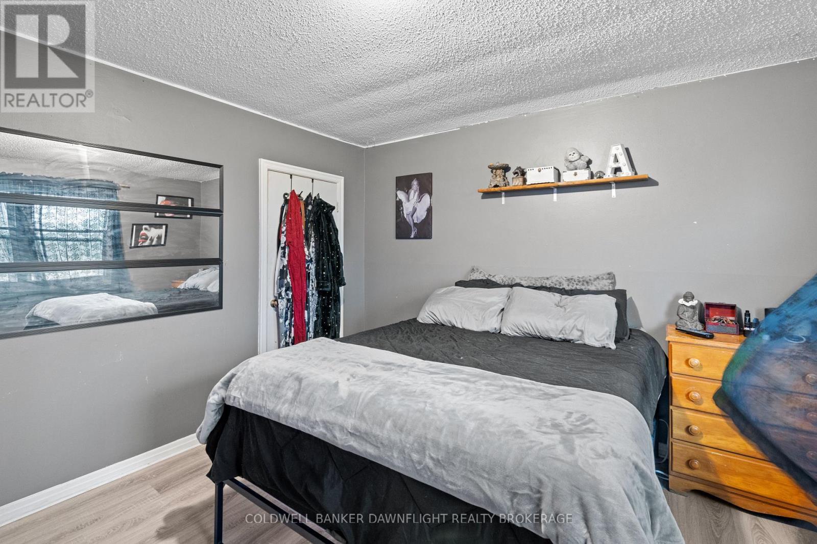 31 - 31 St Charles Place, Huron East (Vanastra), ON - Indoor Photo Showing Bedroom