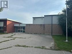 9399 MCNAUGHTON LINE E Chatham-Kent, ON N7M 5J7