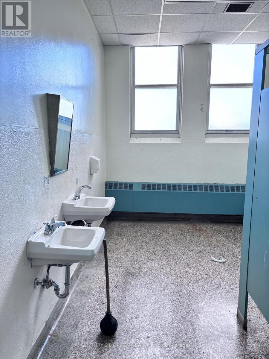 9399 Mcnaughton Line E, Chatham-Kent, ON