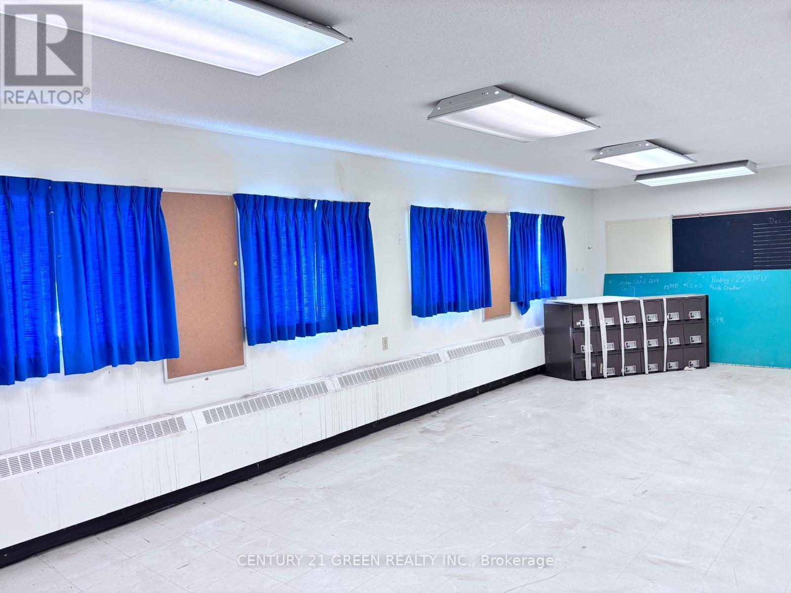 9399 Mcnaughton Line E, Chatham-Kent, ON