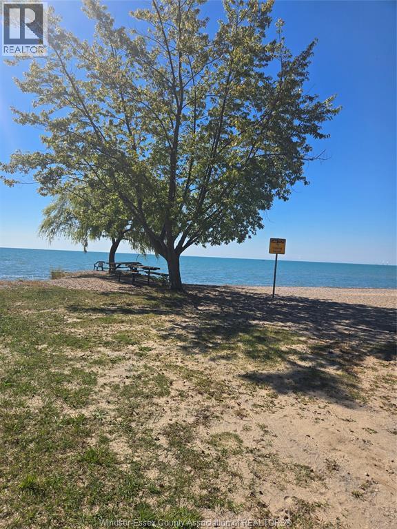 125 Crystal Lane, Harrow, ON - Outdoor With Body Of Water With View