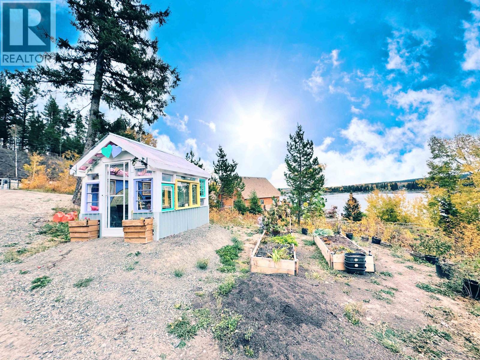 6656 North Shore Horse Lake Road, Horse Lake, BC - Outdoor