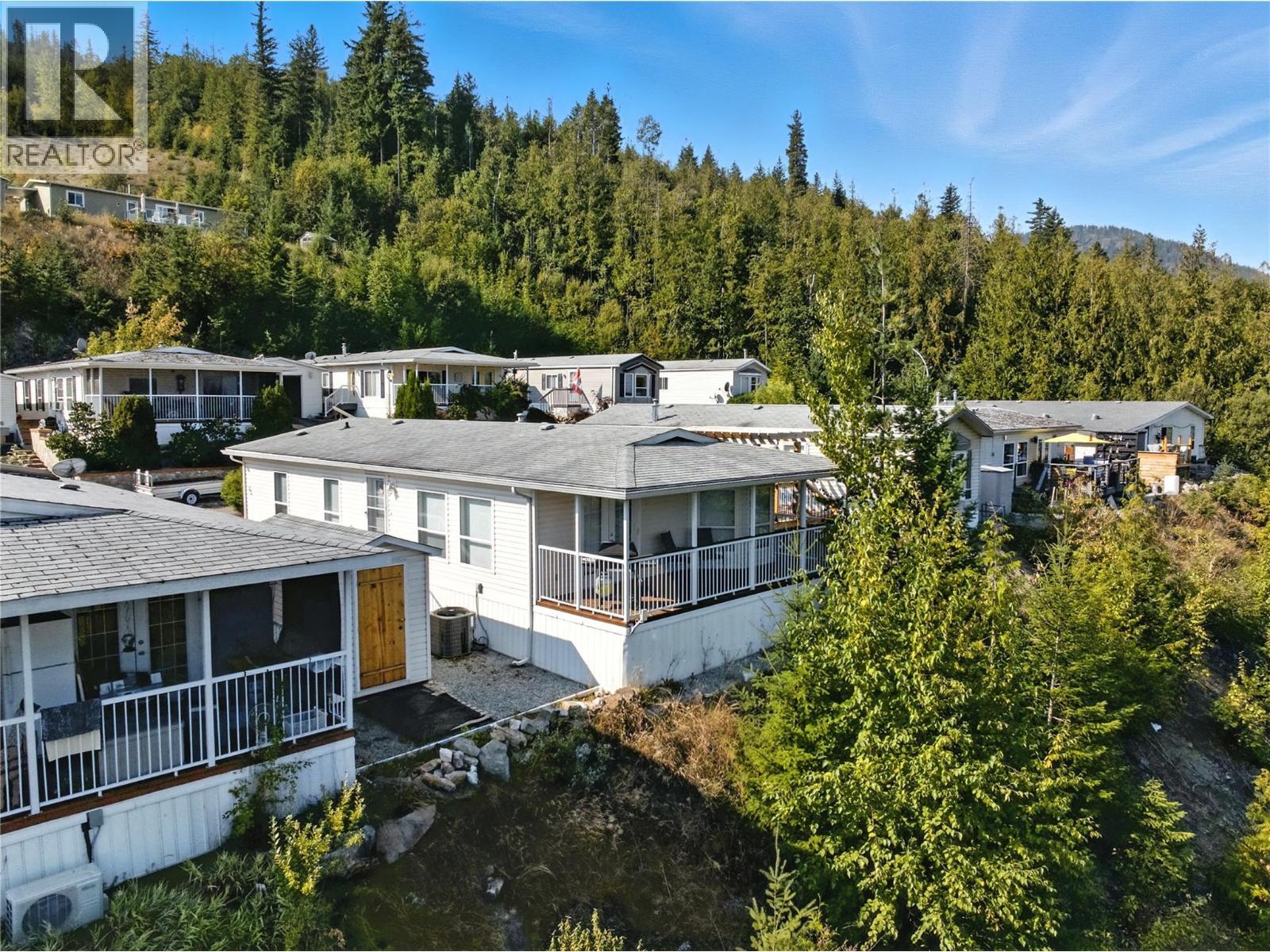 1885 Tappen Notch Hill Road Unit# 32, Tappen, BC