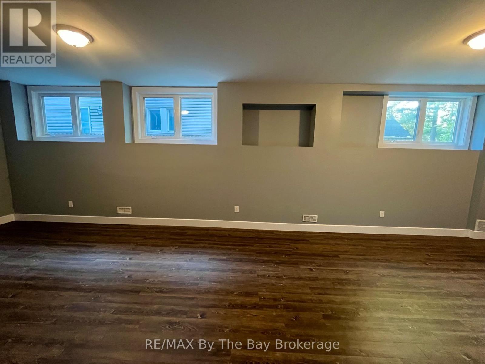 Bsmt - 3148 Mosley Street, Wasaga Beach, ON - Indoor Photo Showing Other Room