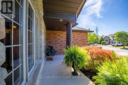 Spacious front patio -