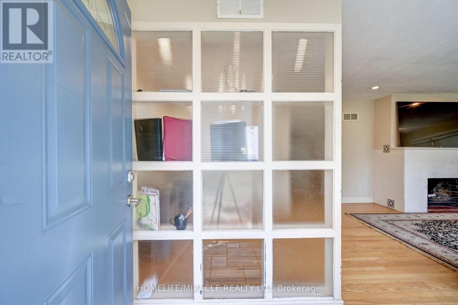 1235 Old River Road, Mississauga, ON - Photo Showing Other Room