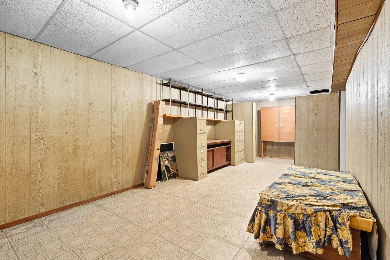 Family room - 182 Ch. Haendel, Candiac, QC - Indoor Photo Showing Other Room