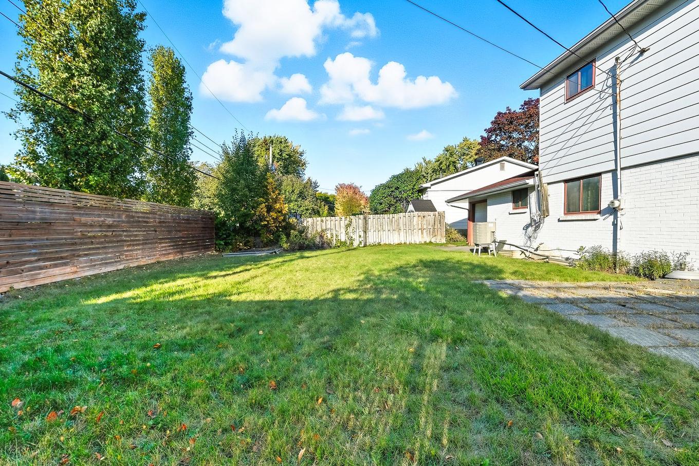 Backyard - 182 Ch. Haendel, Candiac, QC - Outdoor