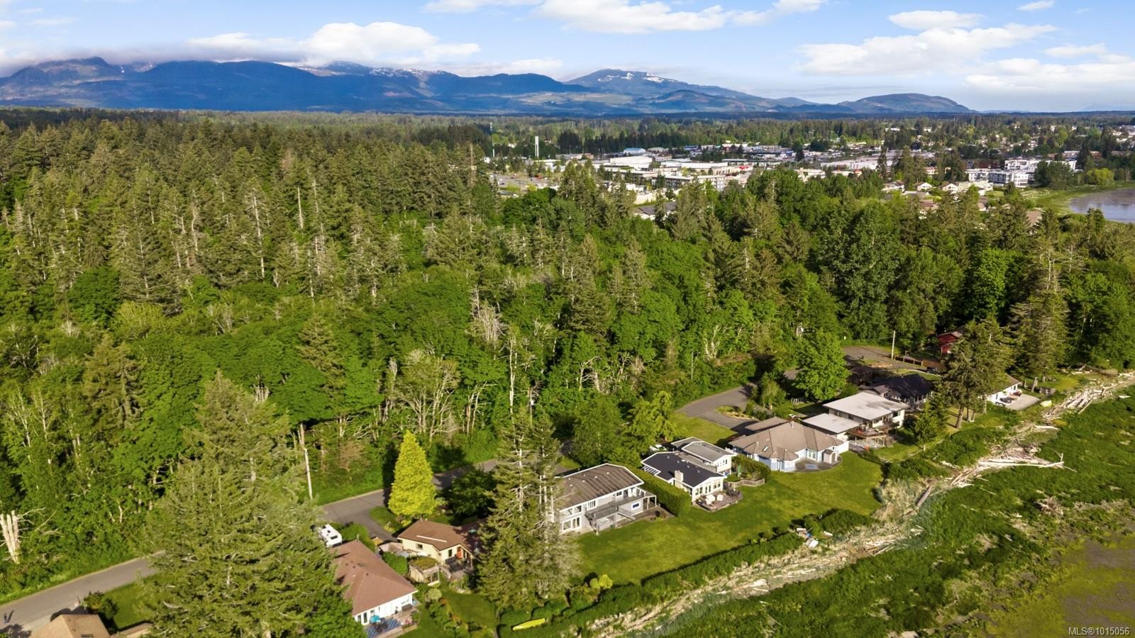 3440 Sandpiper Dr, Courtenay, BC