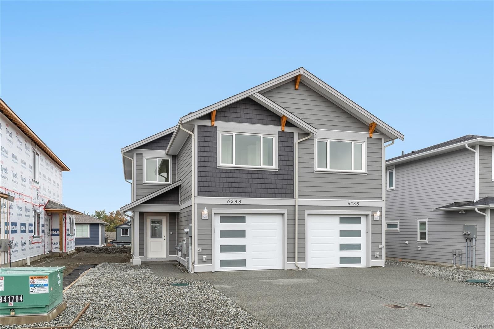 6266 Old Mill Rd, Duncan, BC - Outdoor With Facade