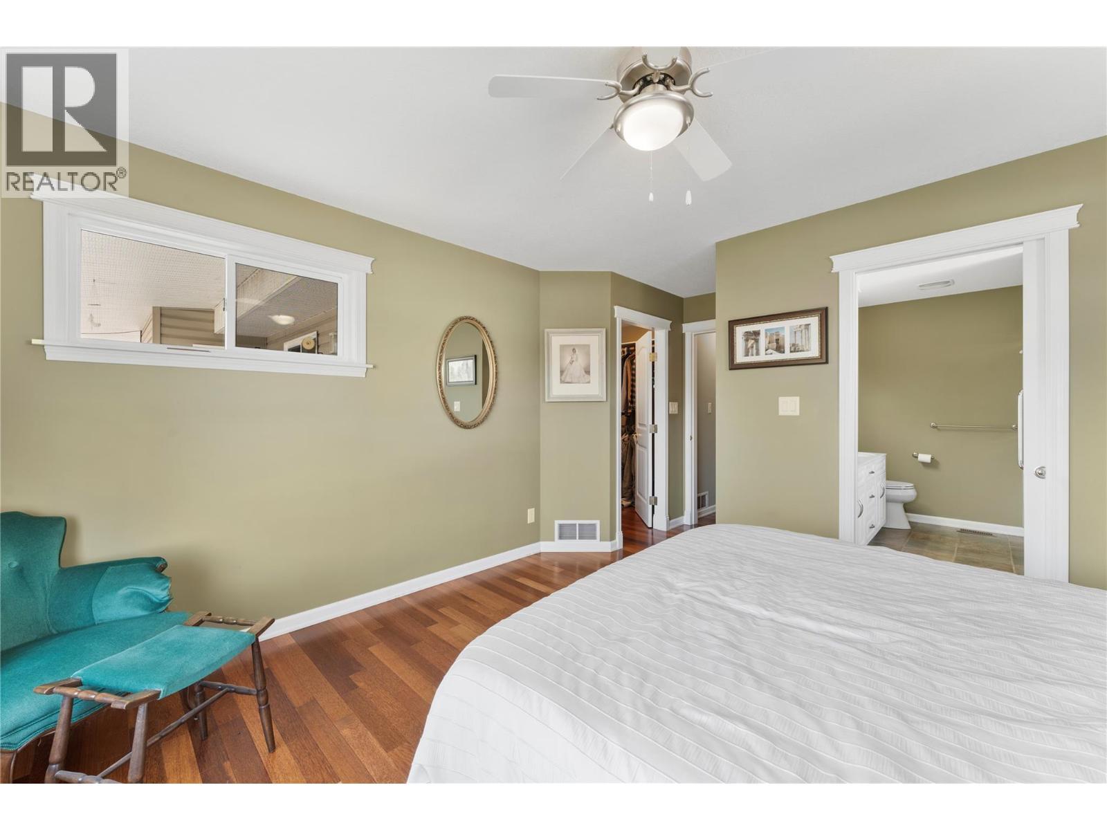 519 5Th Street, Vernon, BC - Indoor Photo Showing Bedroom