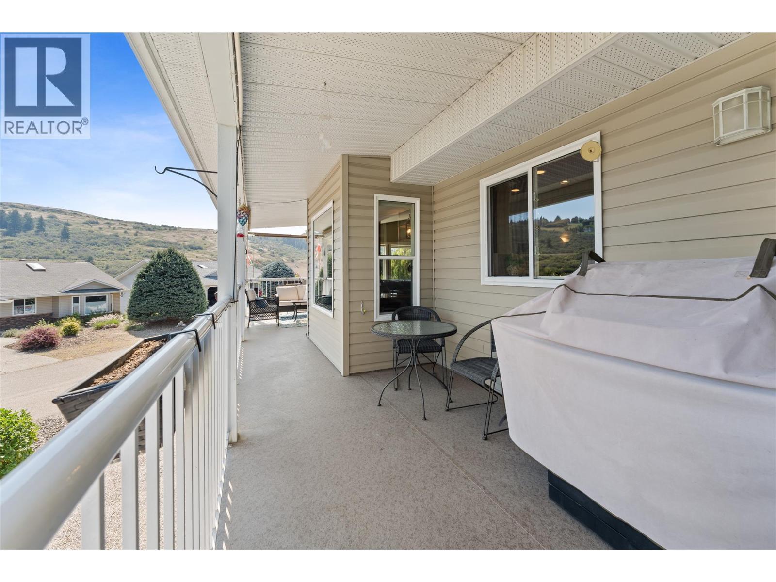 519 5Th Street, Vernon, BC - Outdoor With Exterior