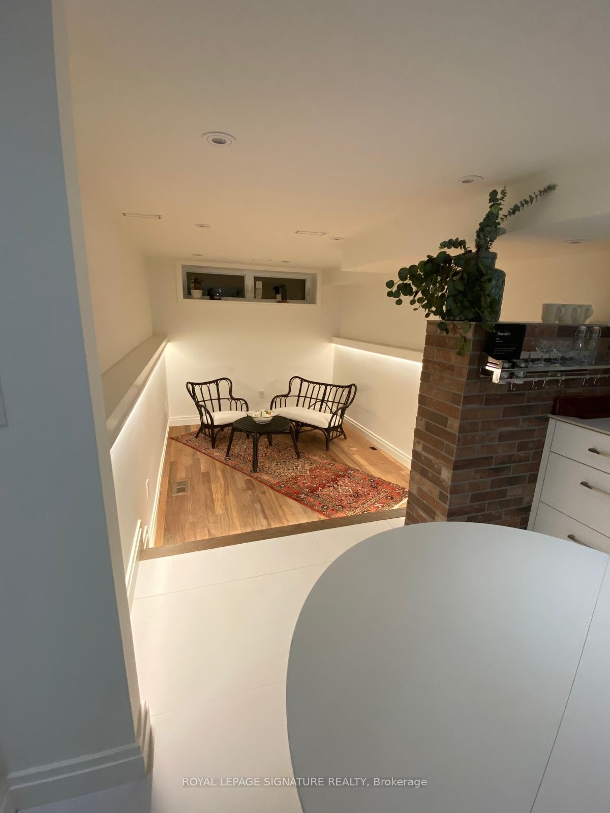 19 Teddington Park Avenue, Toronto, ON -