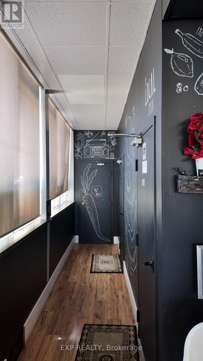 69 Main Street, Cambridge, ON