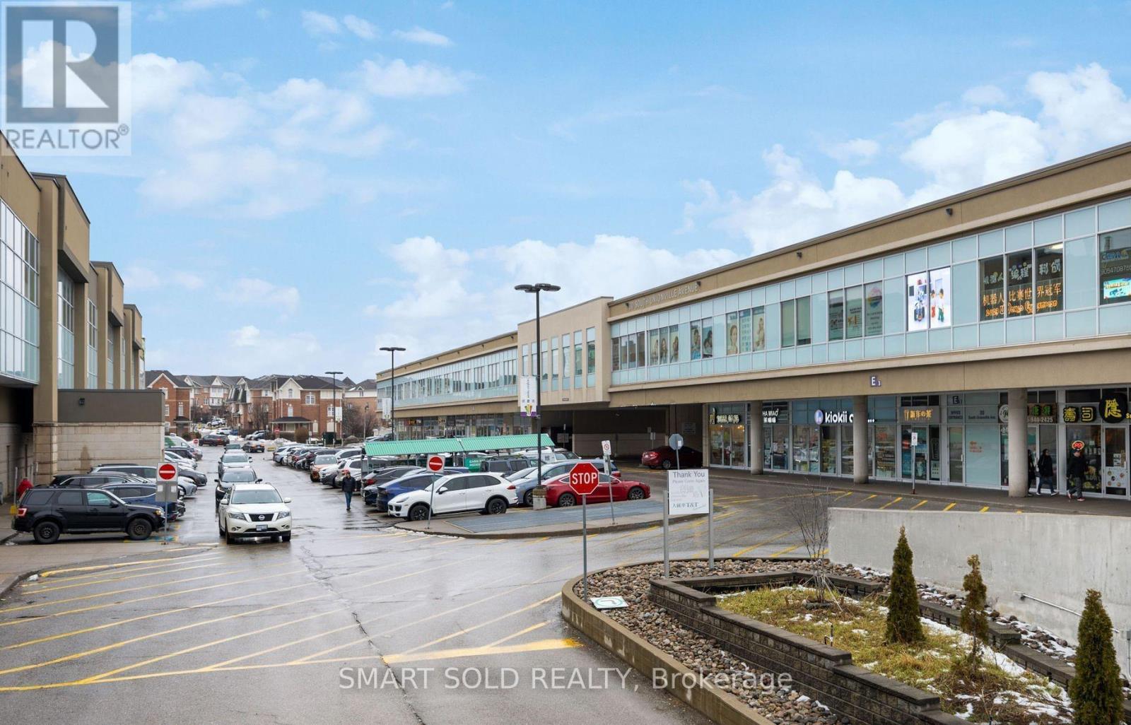 1069 - 8321 Kennedy Road, Markham, ON