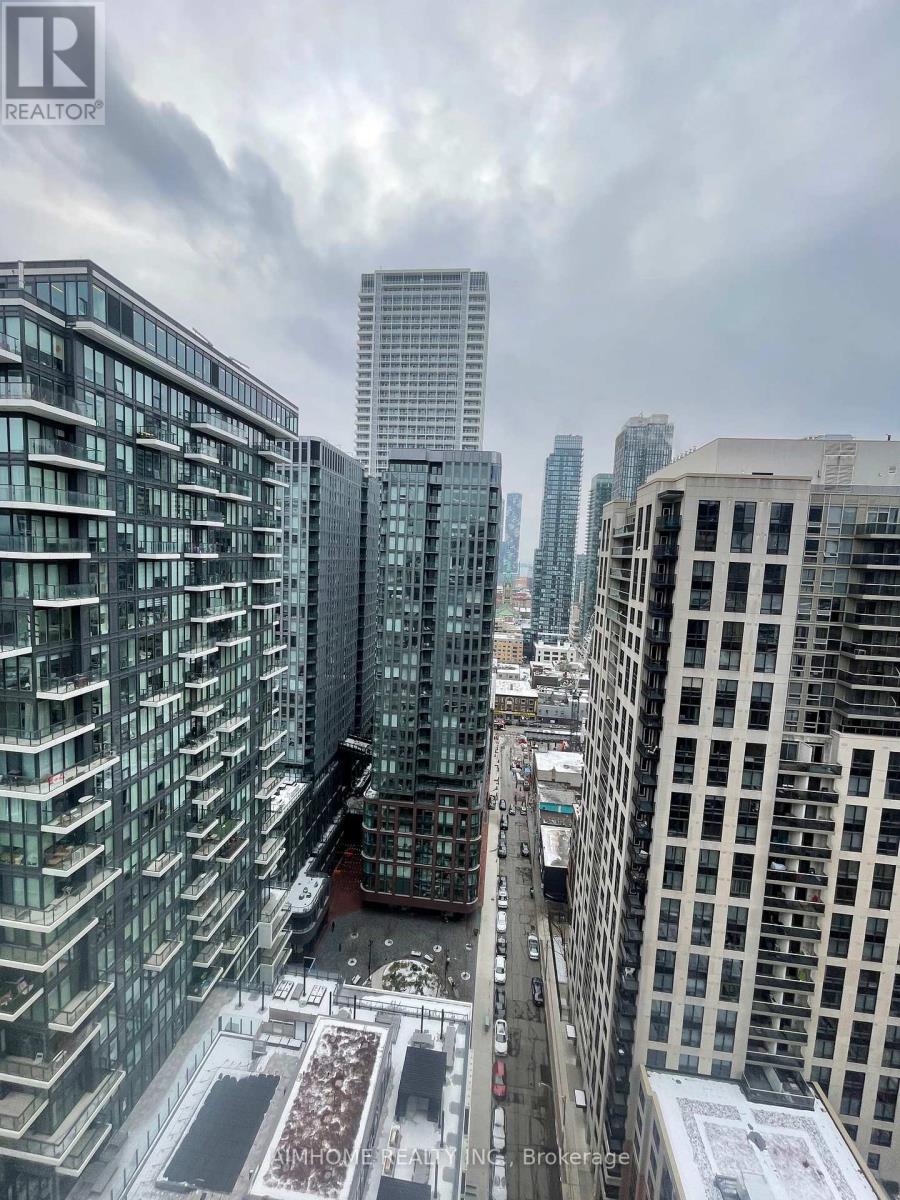 2705 - 68 Shuter Street, Toronto, ON - Outdoor With Facade