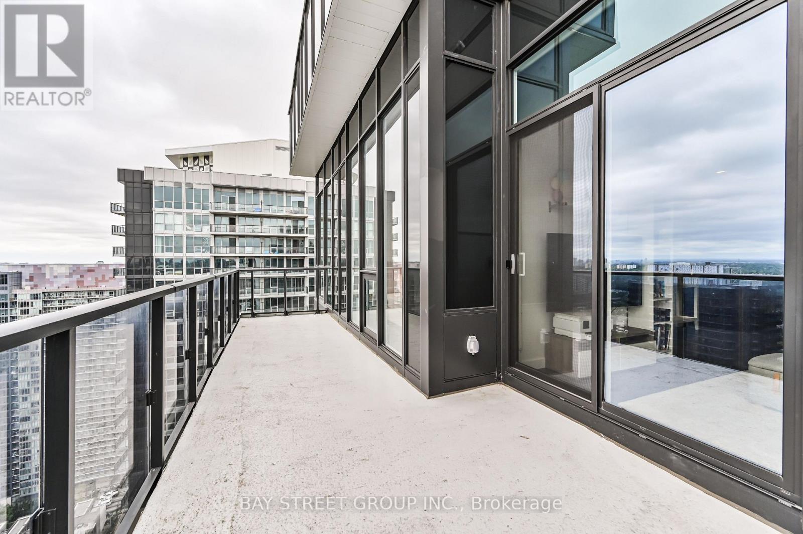 Ph3808 - 85 Mcmahon Drive, Toronto, ON - Outdoor With Balcony With Exterior