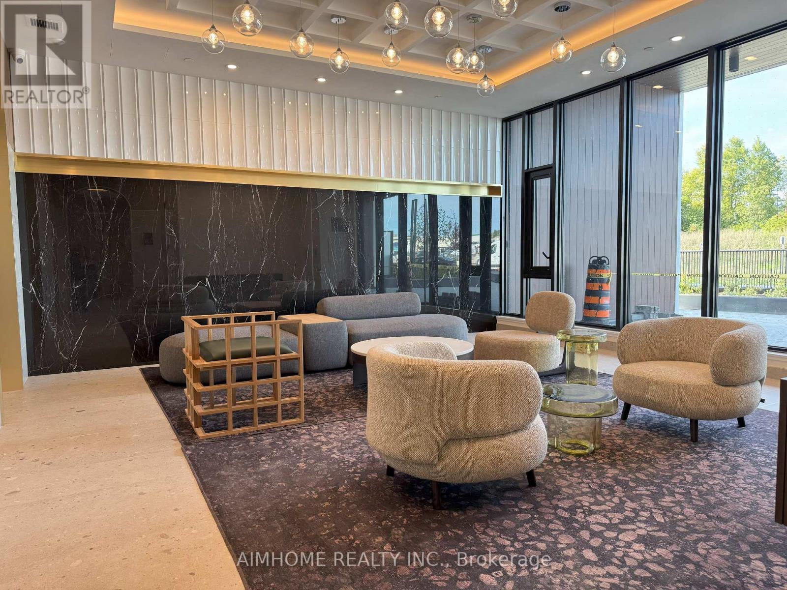 330 - 1 Kyle Lowry Road, Toronto, ON - Indoor Photo Showing Other Room