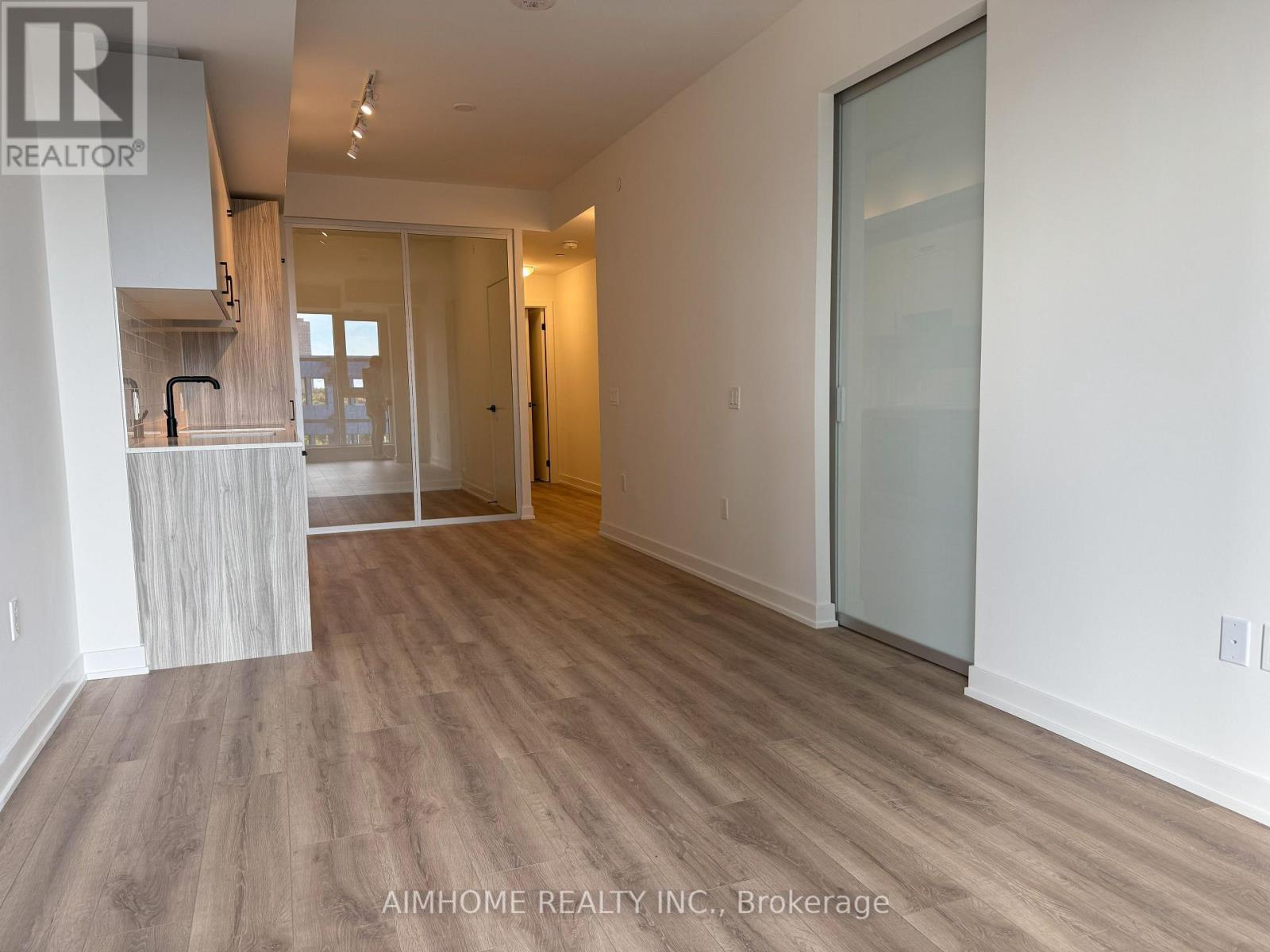 330 - 1 Kyle Lowry Road, Toronto, ON - Indoor Photo Showing Other Room