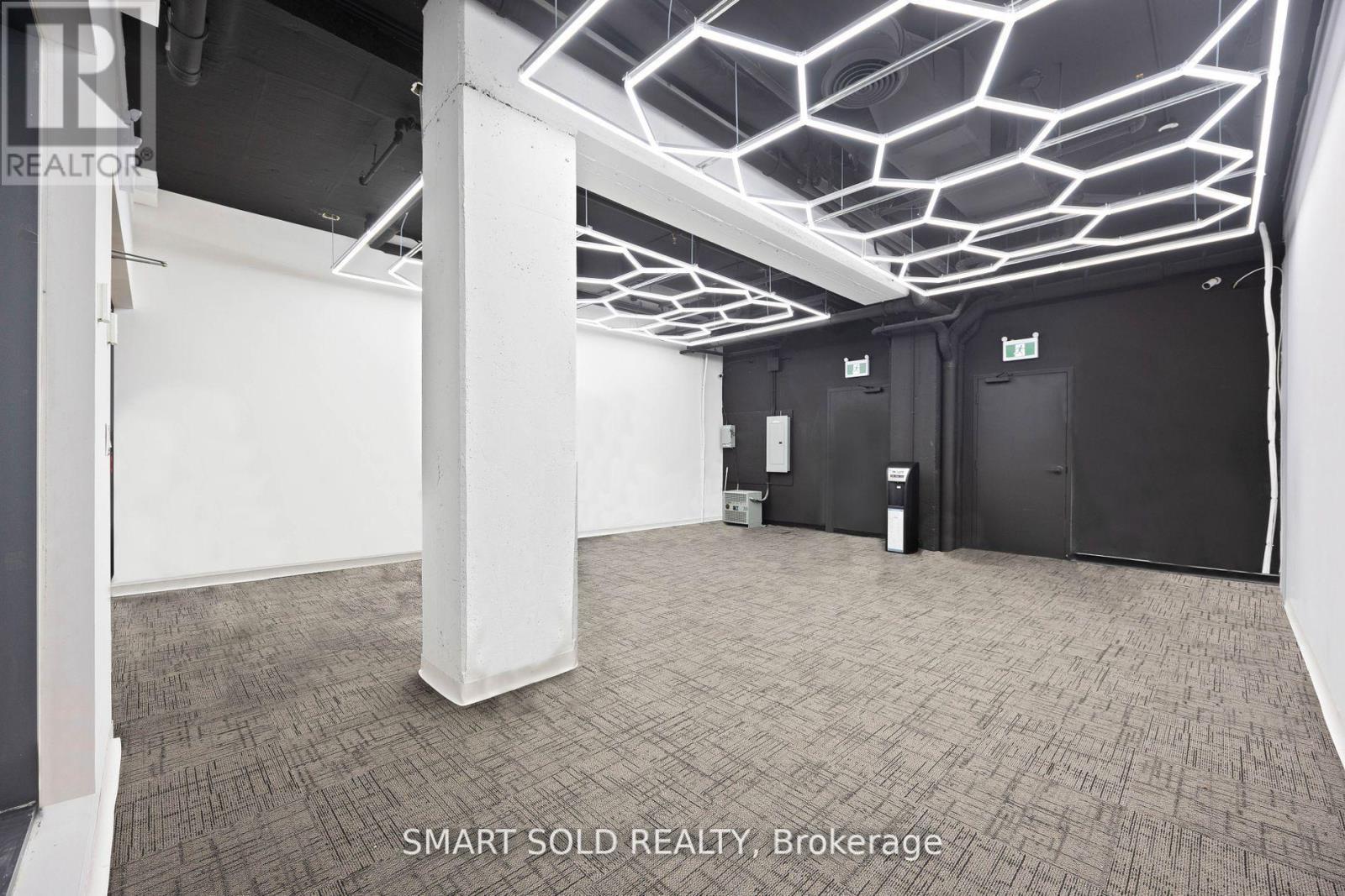 127&128 - 372 Highway 7 E, Richmond Hill, ON