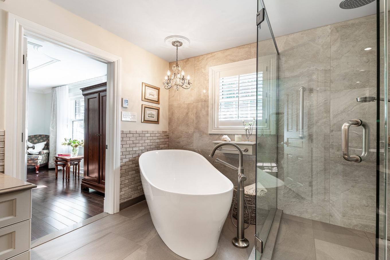 Bathroom - 570 Rue De La Neuve-France, Saint-Jean-Sur-Richelieu, QC - Indoor Photo Showing Bathroom