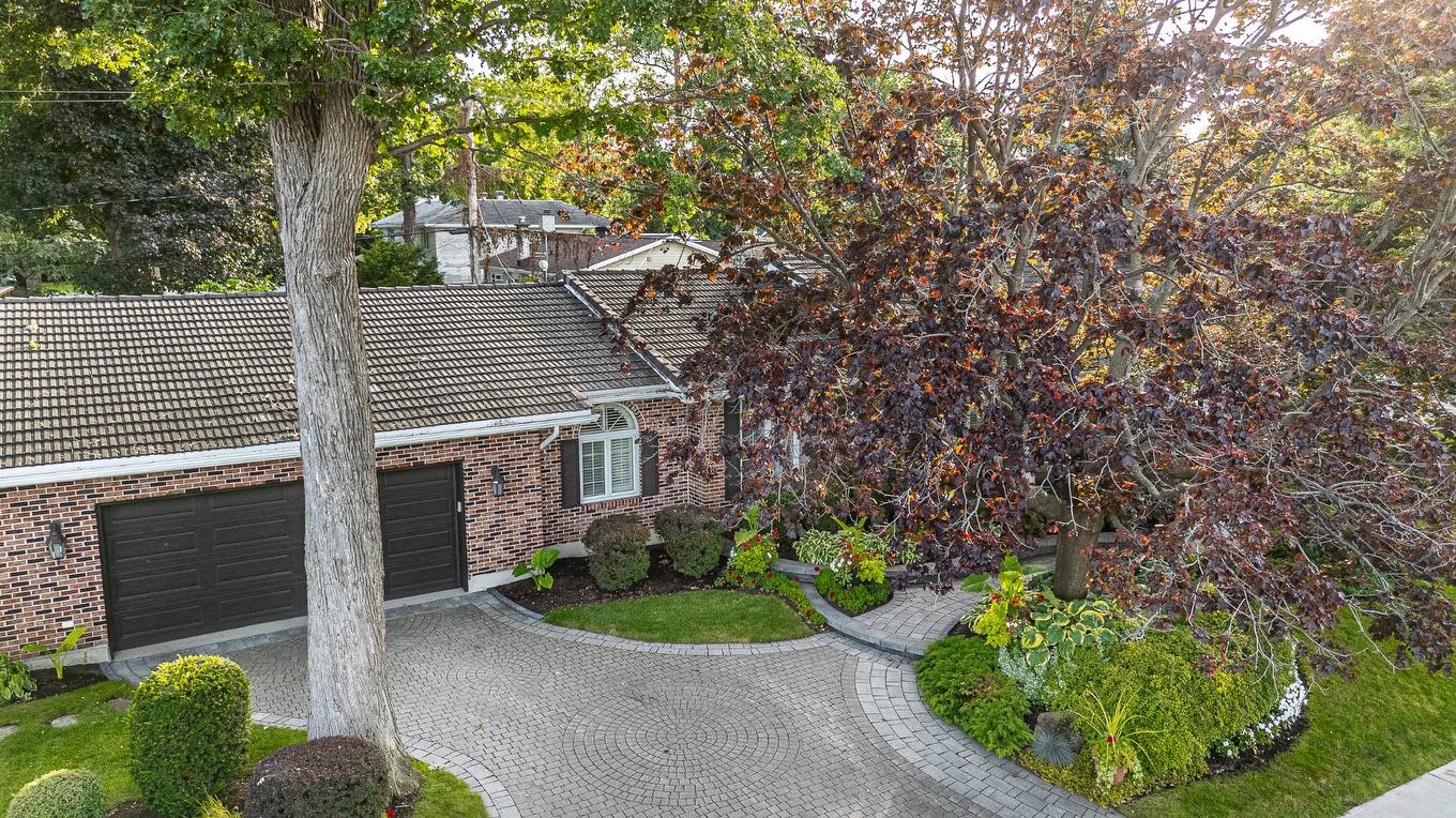 Frontage - 570 Rue De La Neuve-France, Saint-Jean-Sur-Richelieu, QC - Outdoor