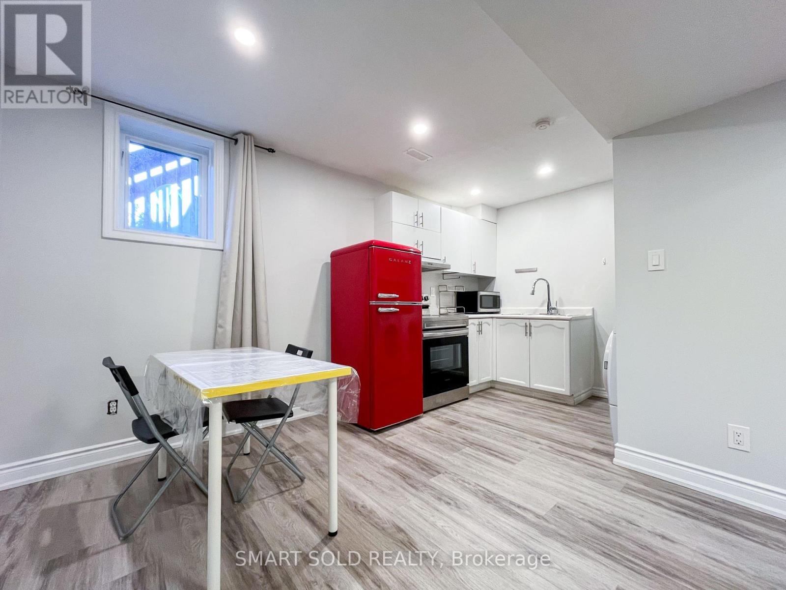 Bsmt - 22 Vandervoort Drive, Richmond Hill, ON - Indoor