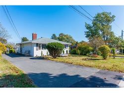 15 Muriel AVE Saint John, NB E2K 3G9