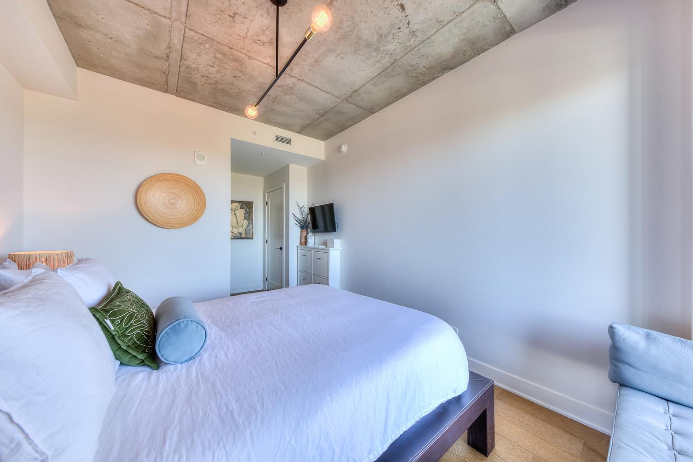 Chambre à coucher - 1003-3500 Boul. St-Elzear O., Laval (Chomedey), QC - Indoor Photo Showing Bedroom