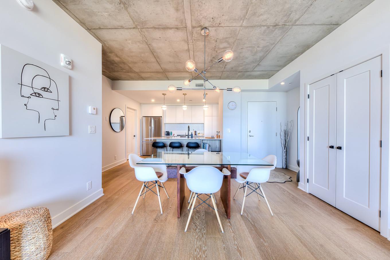 Salle à manger - 1003-3500 Boul. St-Elzear O., Laval (Chomedey), QC - Indoor Photo Showing Dining Room