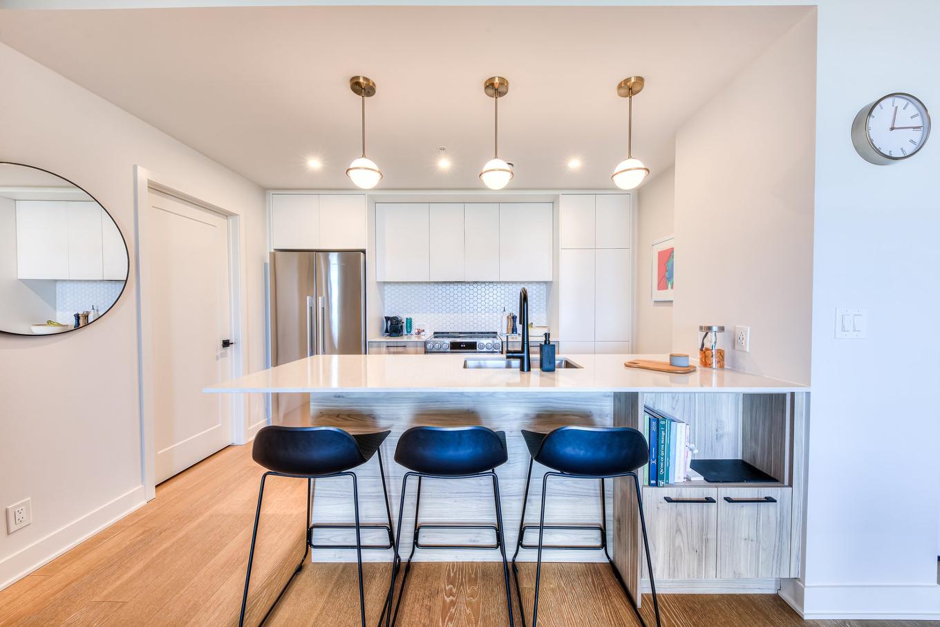 Cuisine - 1003-3500 Boul. St-Elzear O., Laval (Chomedey), QC - Indoor Photo Showing Kitchen With Upgraded Kitchen